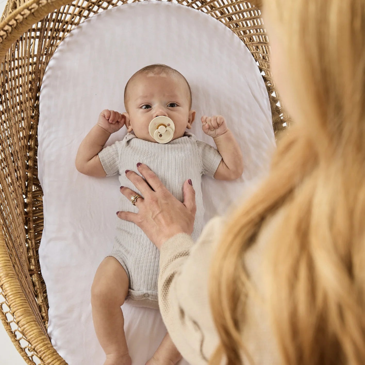 Alexandra Pereira Moms On Call alexandra-pereira-moms-on-call