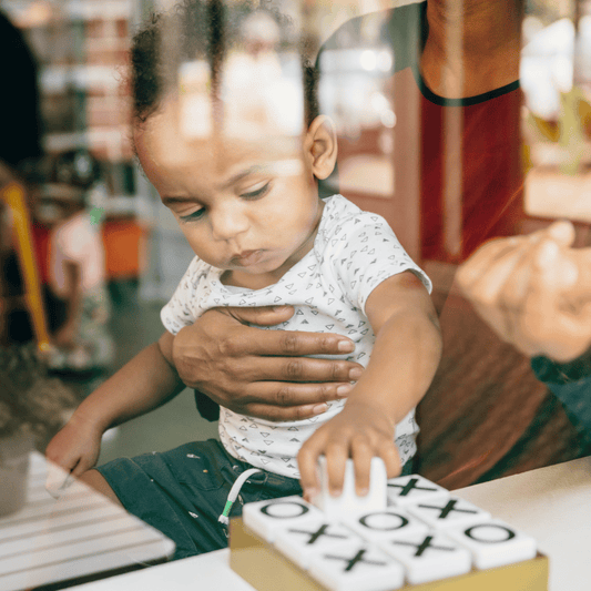 dining out with your toddler