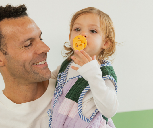 toddler with dad