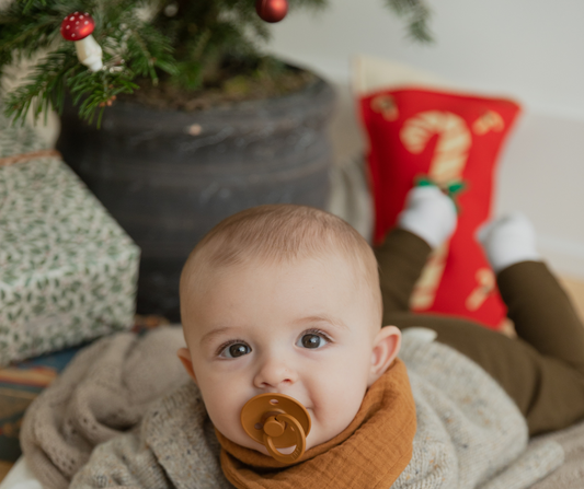 baby doing tummy time 